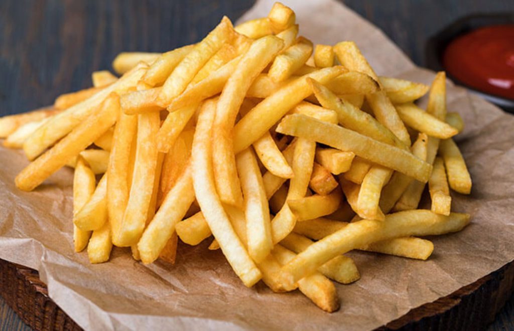 batatas fritas crocantes