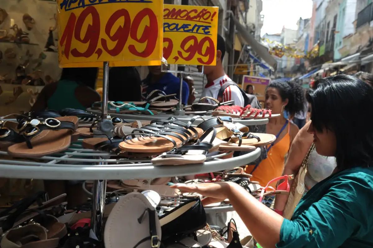 Brasil registra recorde com 4,6 milhões de pequenos negócios em 2025