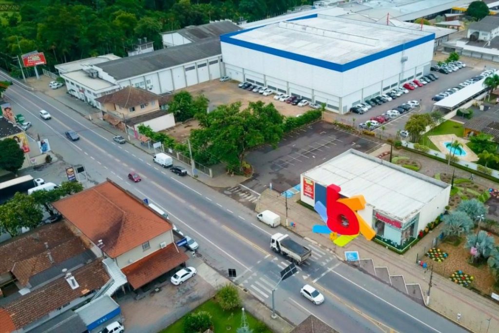 Indústria centraliza produção, fecha fábrica e anuncia demissão de cerca de 100 funcionários