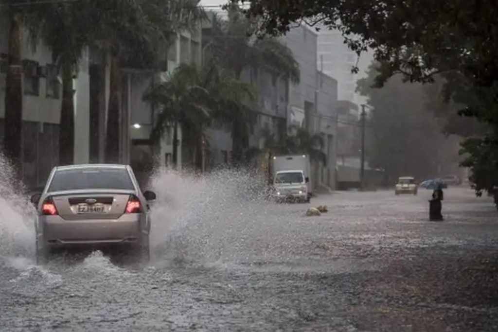 Meteorologia faz alerta para tempestades de até 55 mm em Goiás; veja previsão do tempo