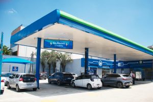 Carros elétricos ganham espaço entre consumidores