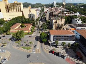 Localização privilegiada, economia forte e serviços estruturados colocam Volta Redonda entre os municípios mais atrativos do interior fluminense