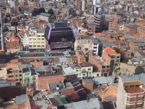 Conheça a cidade cujas casas estão sempre em obras porque as prontas pagam mais imposto