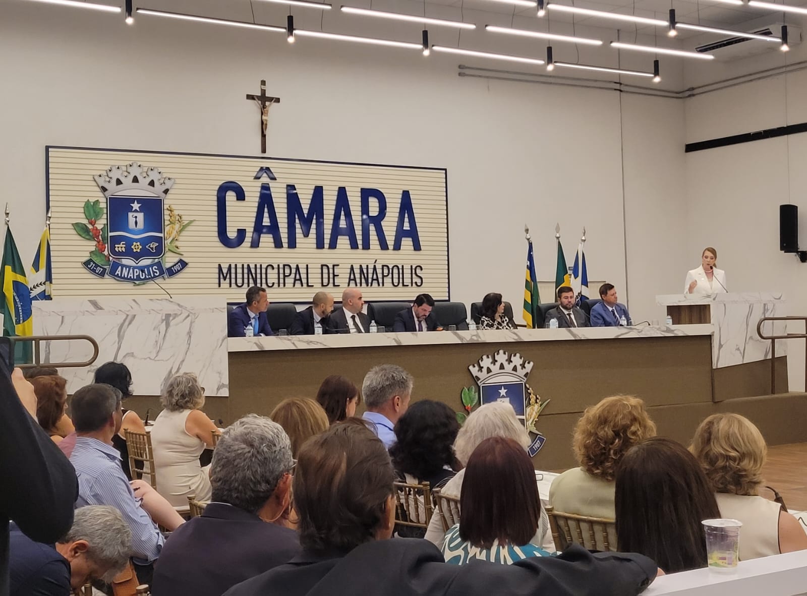 Sessão que inaugurou o Memorial da Câmara Municipal de Anápolis.