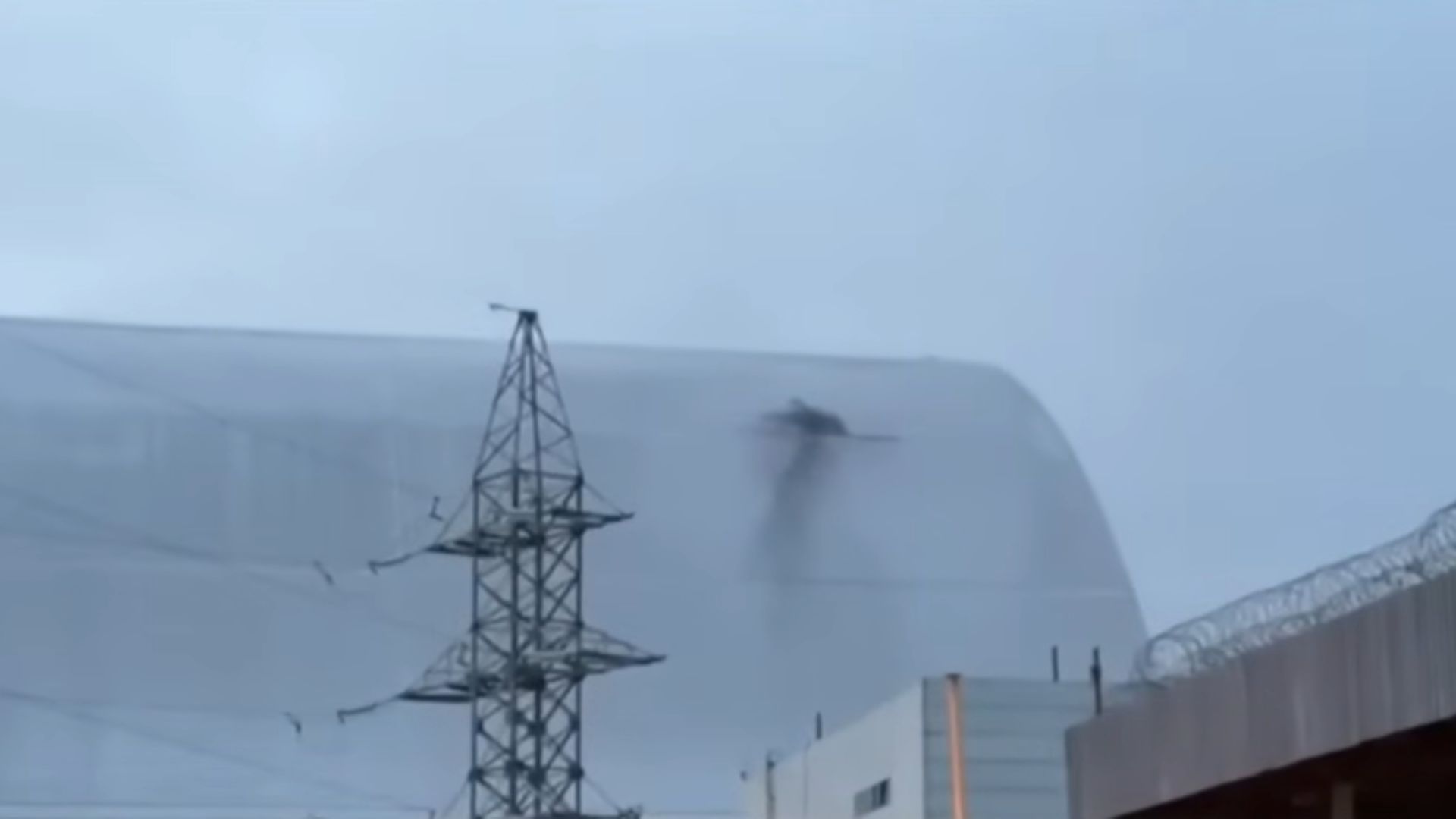 O que é e para que serve escudo de Tchernóbil, que foi danificado na Ucrânia