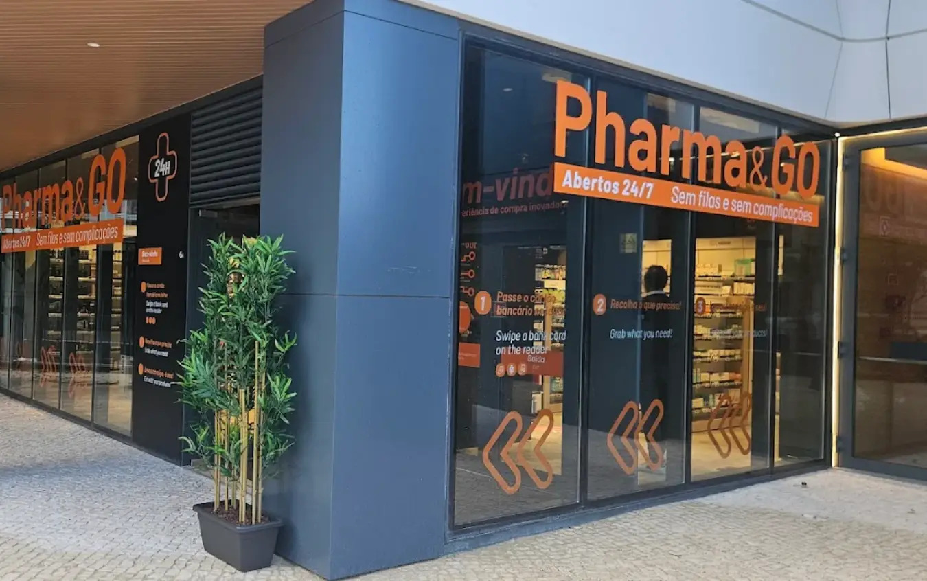 Farmácia 24h sem funcionários e sem fila, com atendimento por IA, é inaugurada