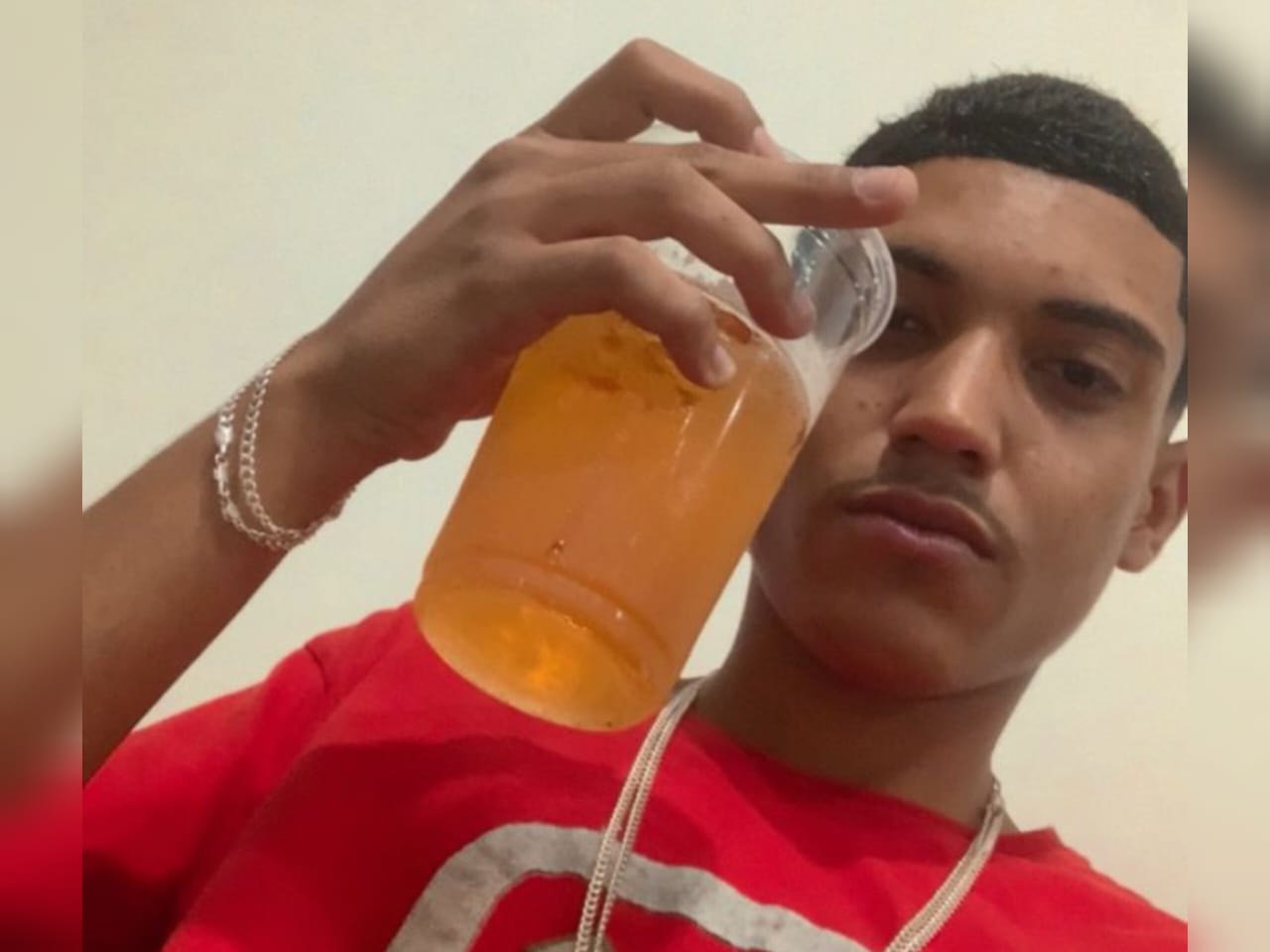 Jovem de Anápolis executado em Cuiabá foi encontrado com as mãos e pés amarrados