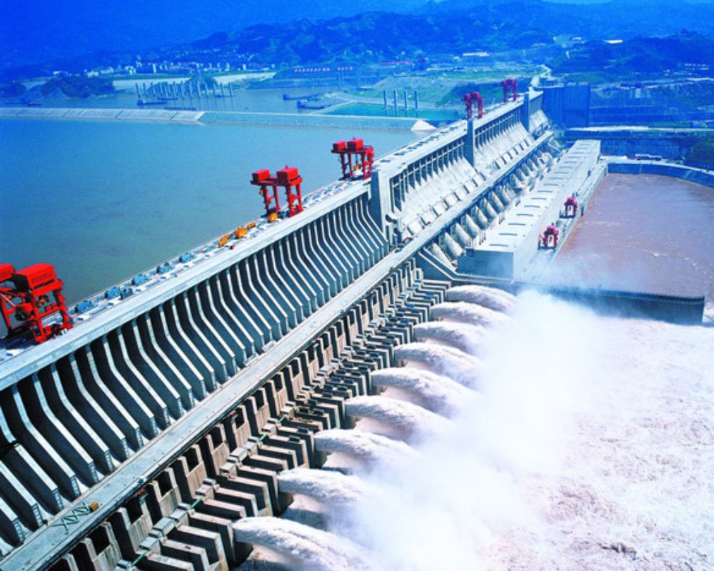 A maior hidrelétrica do mundo é tão grande que mexeu até na rotação da Terra
