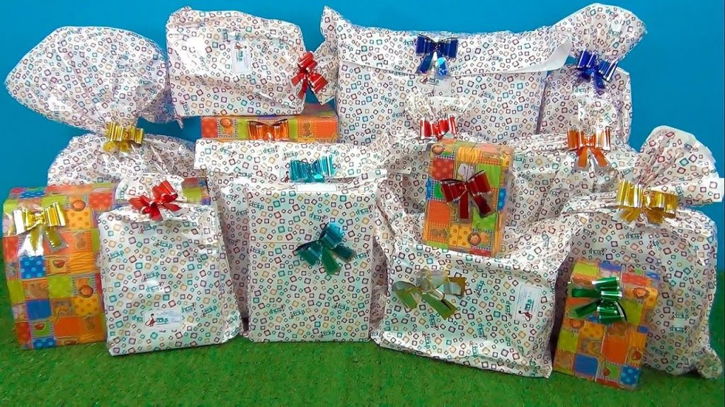 6 tipos de presentes que ninguém gosta de receber no Amigo Secreto de fim de ano