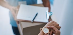 Pedidos atrasados podem ser devolvidos com reembolso total