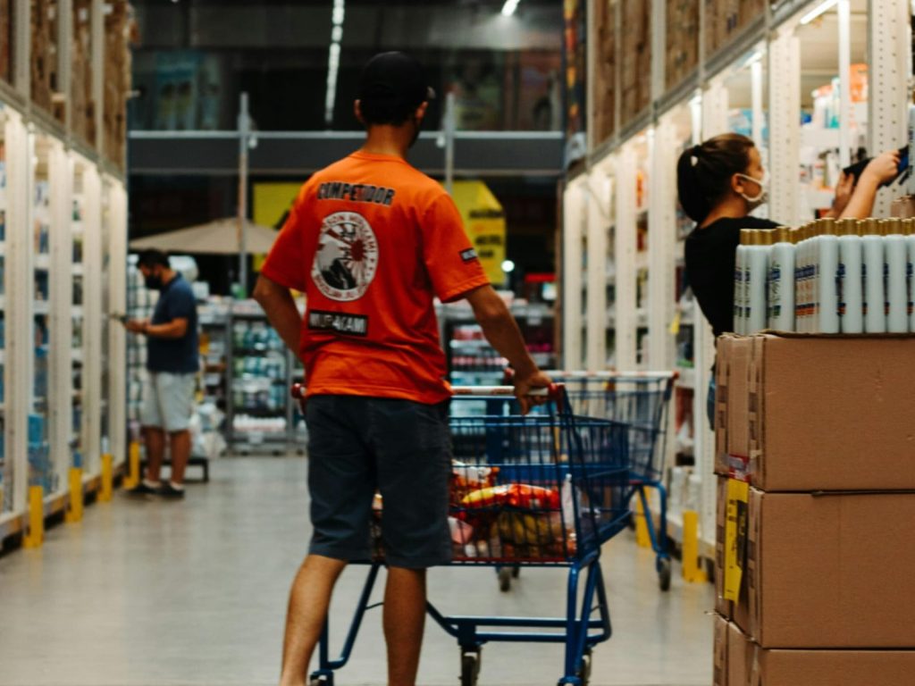 Em pleno Natal, famosa rede de supermercado anuncia fechamento de mais de 4.000 lojas
