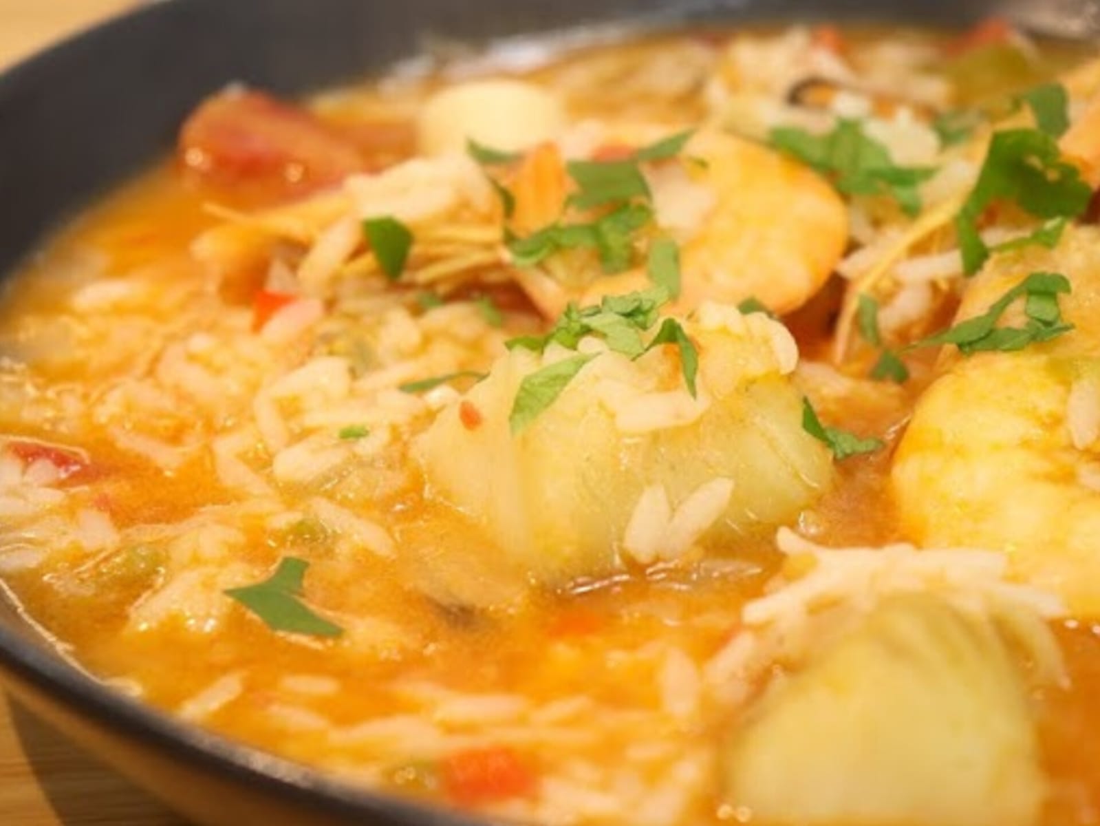 Conheça o peixe que supera o bacalhau em sabor, mas é muito mais barato