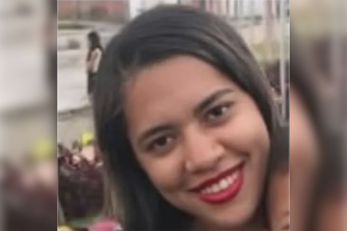 Jovem é morta a tiros enquanto dormia em AL