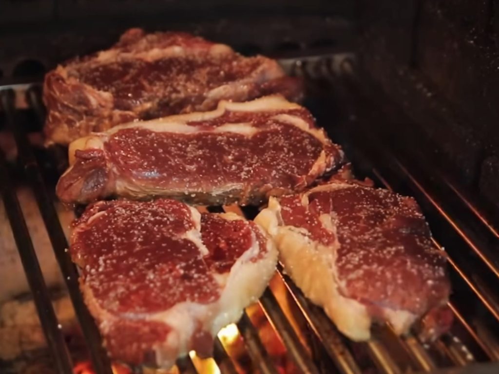 As melhores carnes para quem está começando no churrasco