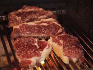 As melhores carnes para quem está começando no churrasco