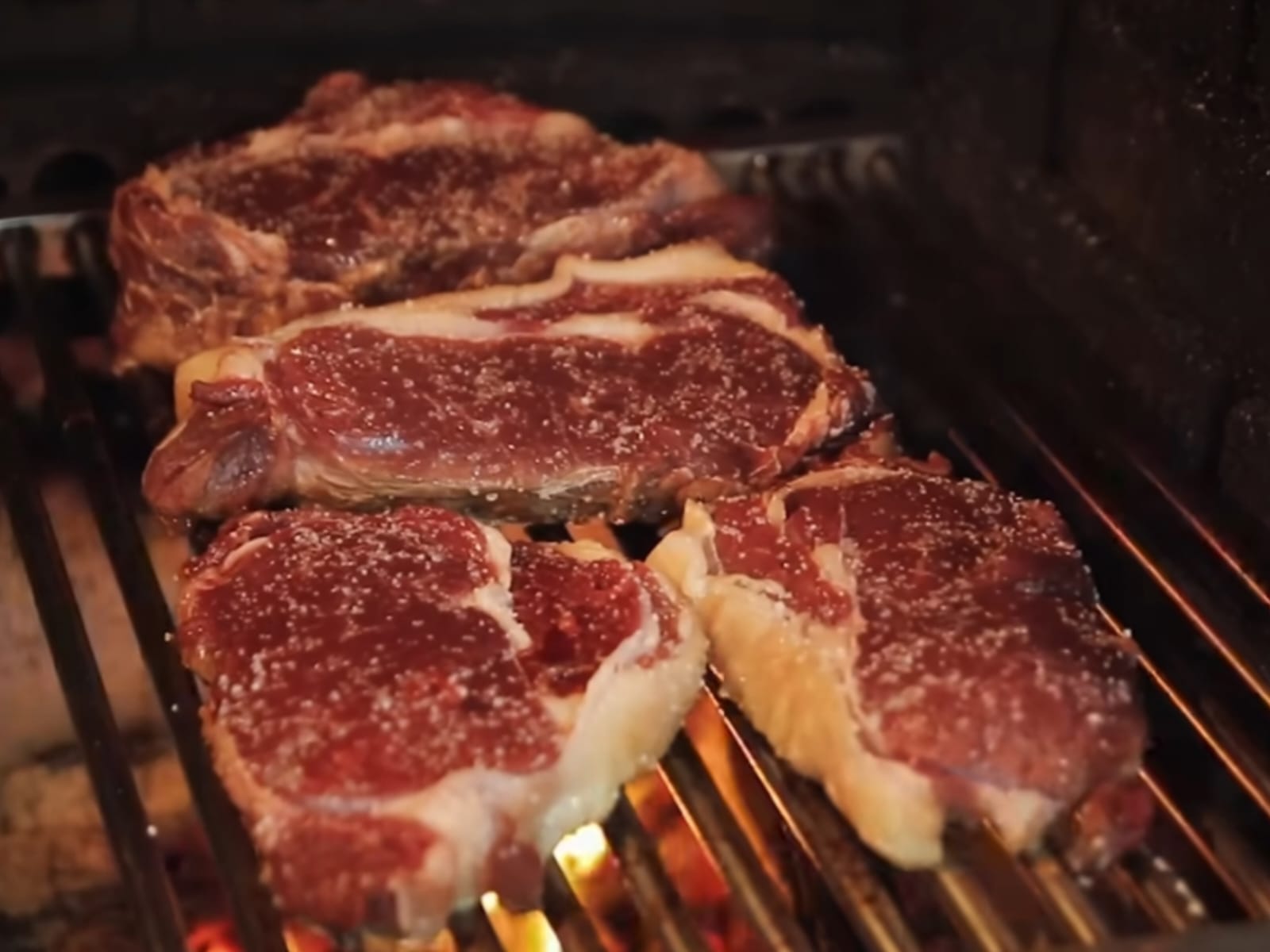 As melhores carnes para quem está começando no churrasco