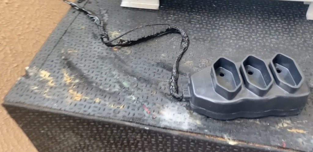 eletricistas faz alerta para quem tem extensão elétrica em casa