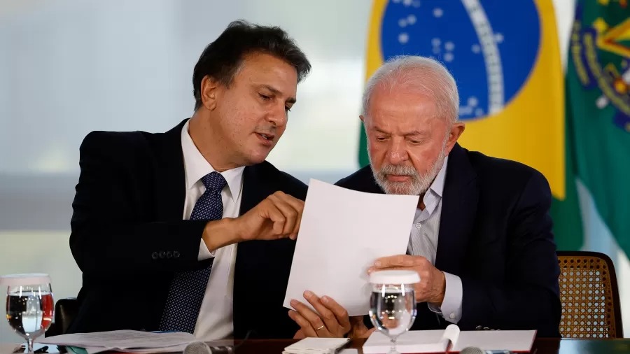 Governo Lula terá medida provisória para reajustar piso dos professores acima da inflação