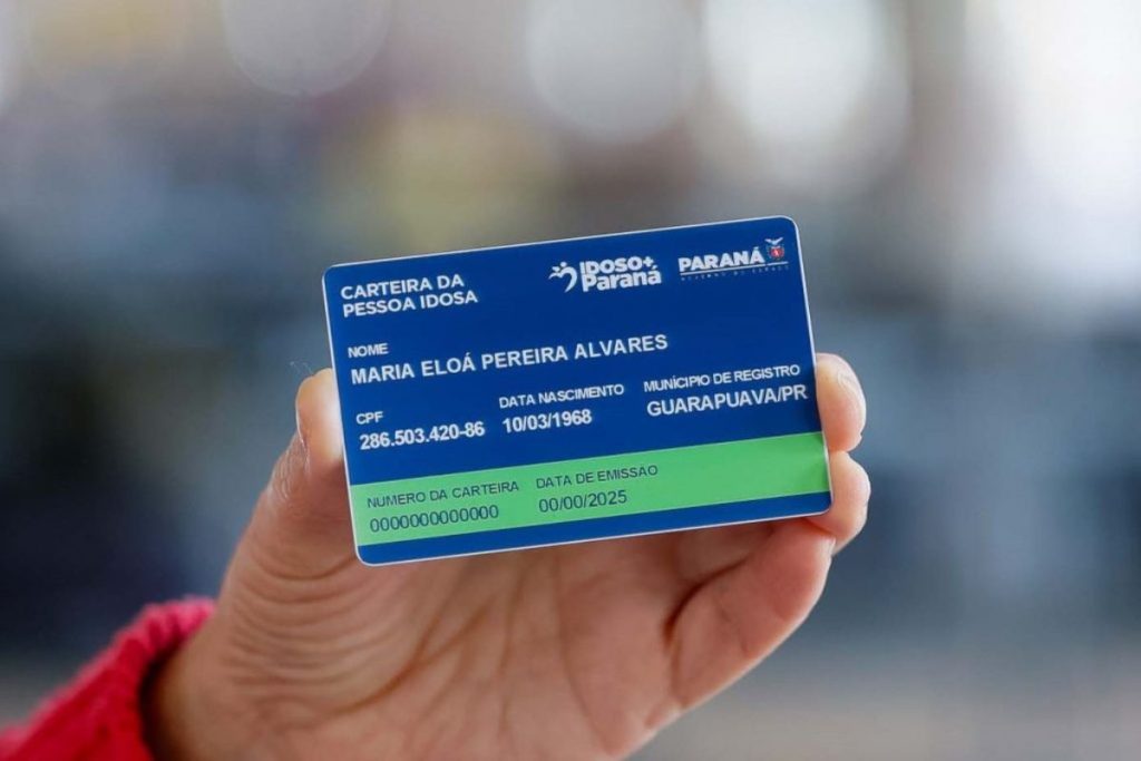 Idosos a partir de 60 anos podem solicitar documento através do Gov.BR que dá acesso a diversos benefícios