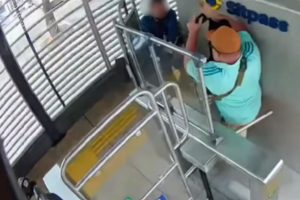 Homem agride funcionário de terminal de ônibus com cabo de rodo em Goiânia