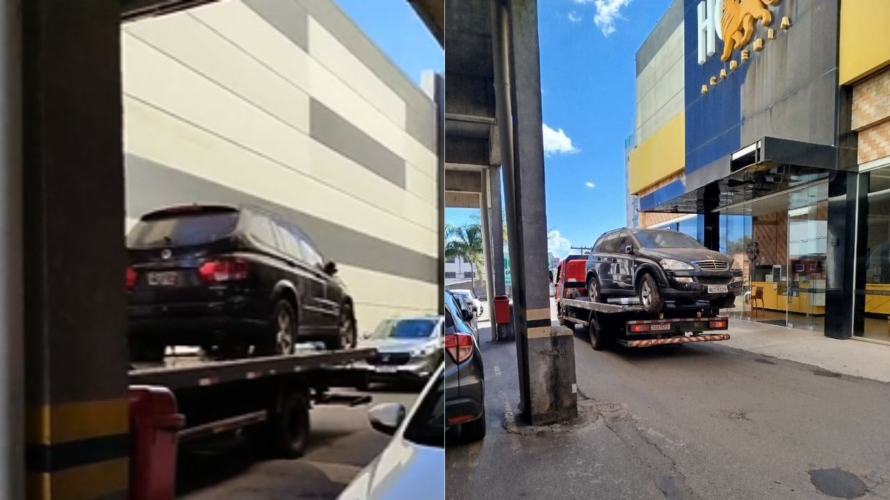 Carro abandonado no Anashopping