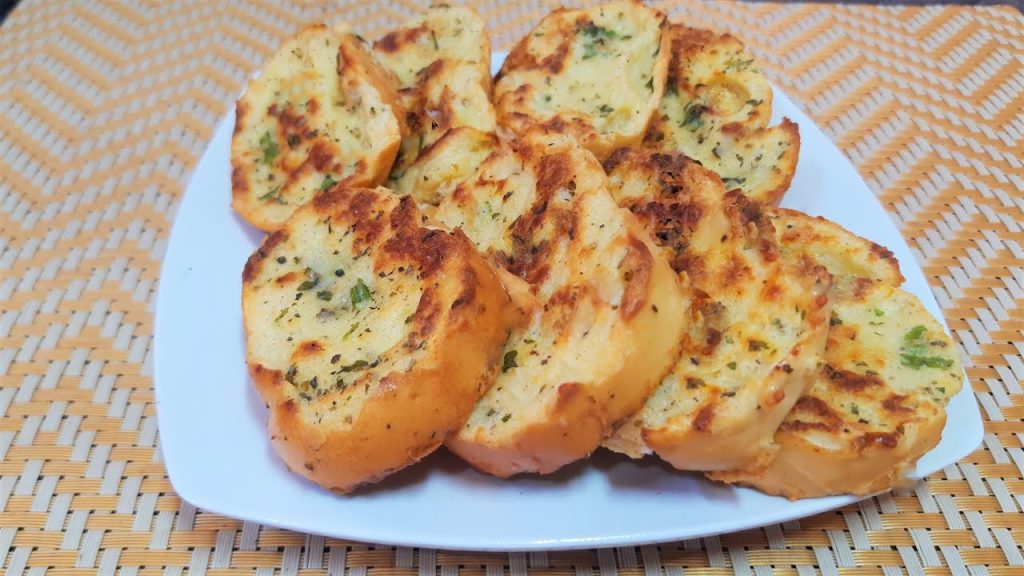 Diga adeus ao pão amanhecido: veja como transformá-lo em uma delícia de café da manhã de hotel