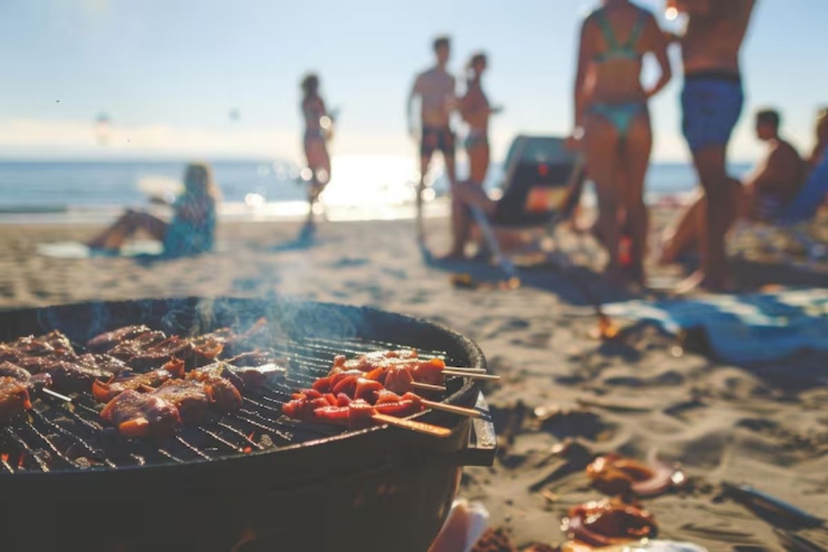 Lei proíbe churrasco e bebida alcoólica e impõe multa de R$ 1.500 para quem descumprir