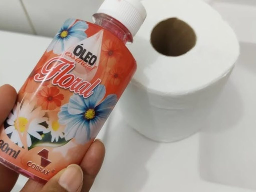 O truque simples que deixa o banheiro perfumado o dia todo