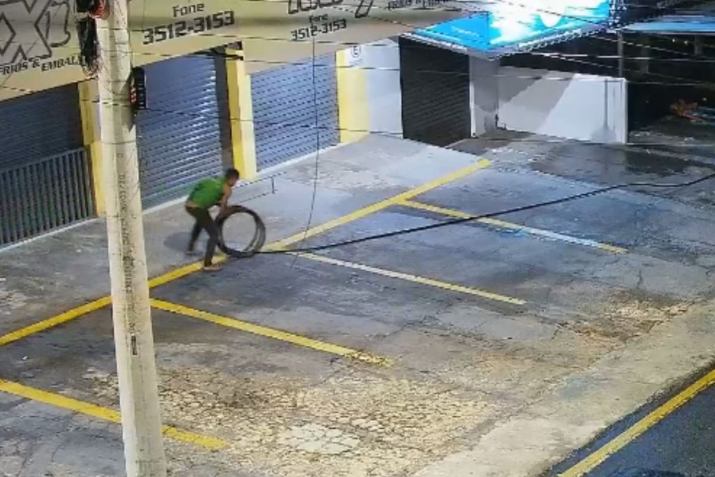 GCM de Senador Canedo prende grupo em flagrante durante furto de fios de cobre