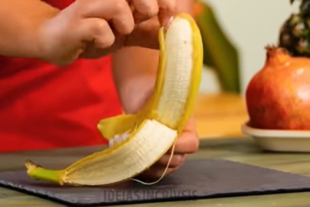 fios que a banana tem sob a casca