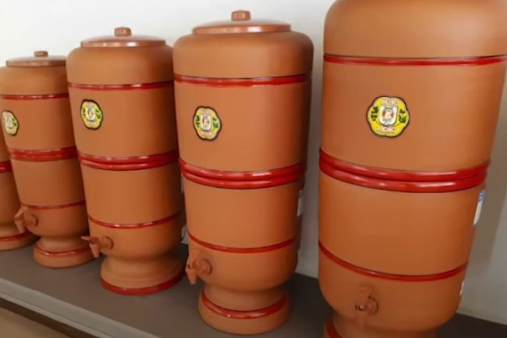Quem ainda tem filtro de barro em casa está com sorte: é um tesouro que merece ser preservado