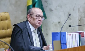 Gilmar Mendes nega pedido de prisão domiciliar a Bolsonaro