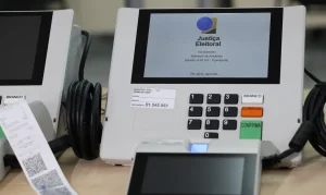 TSE propõe novas regras e recebe sugestões sobre eleições de 2026