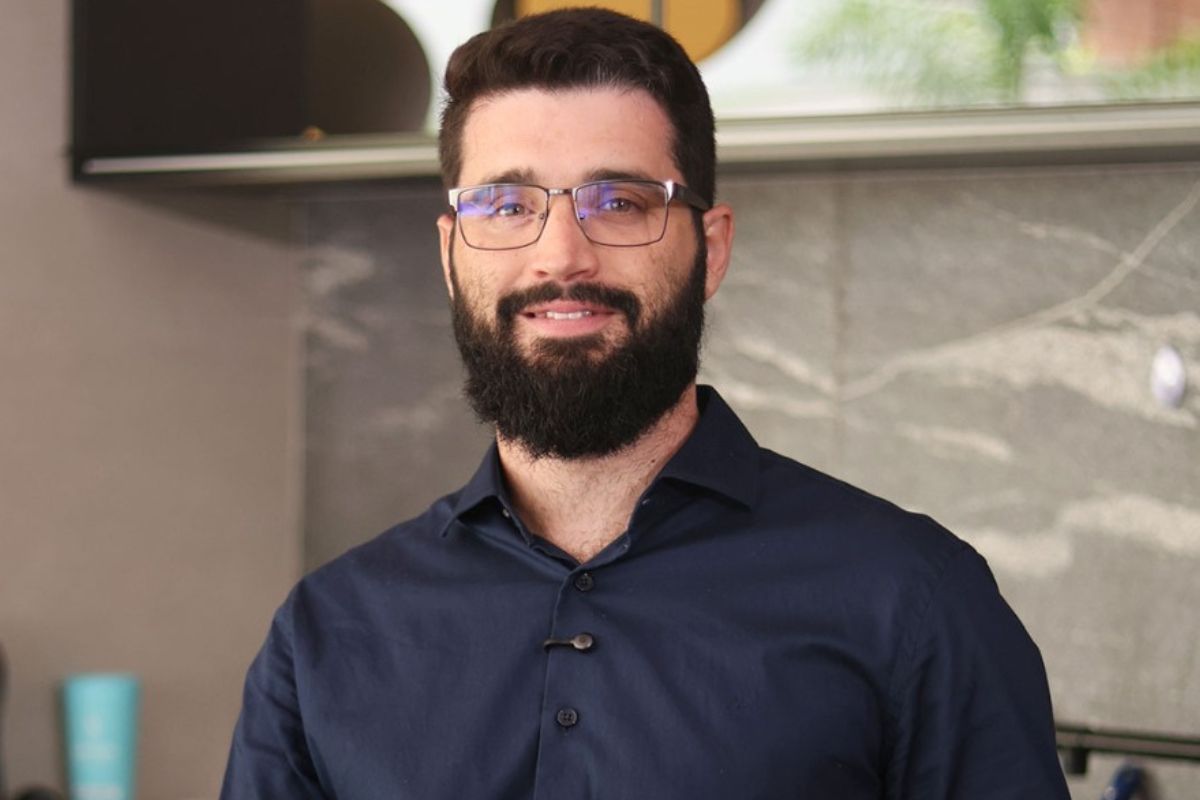 Nem toda obra atrasa. Às vezes, só foi mal prometida