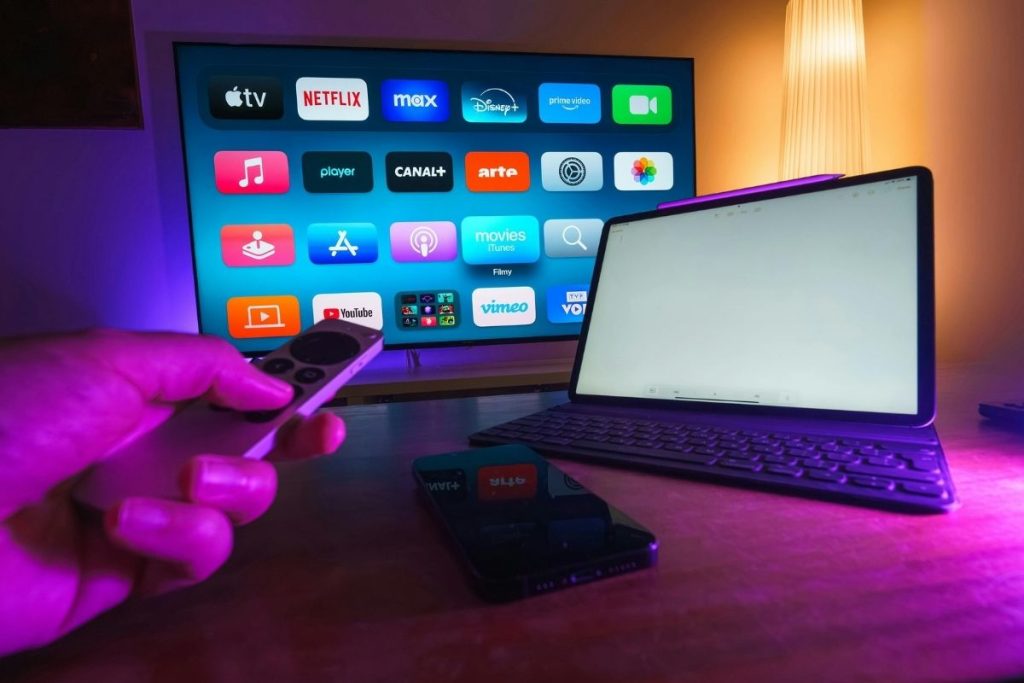 Não quer mais pagar streaming? Conheça 8 opções grátis