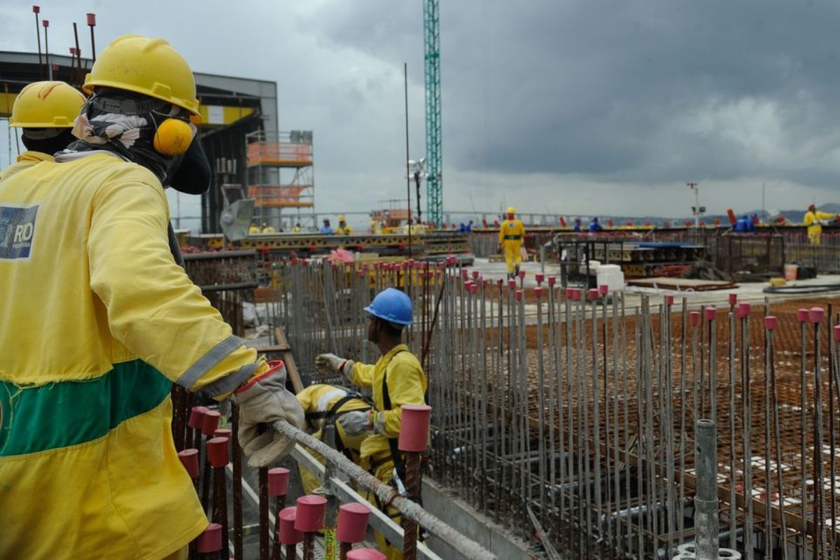 Profissoes que oferecem bons salários no Brasil