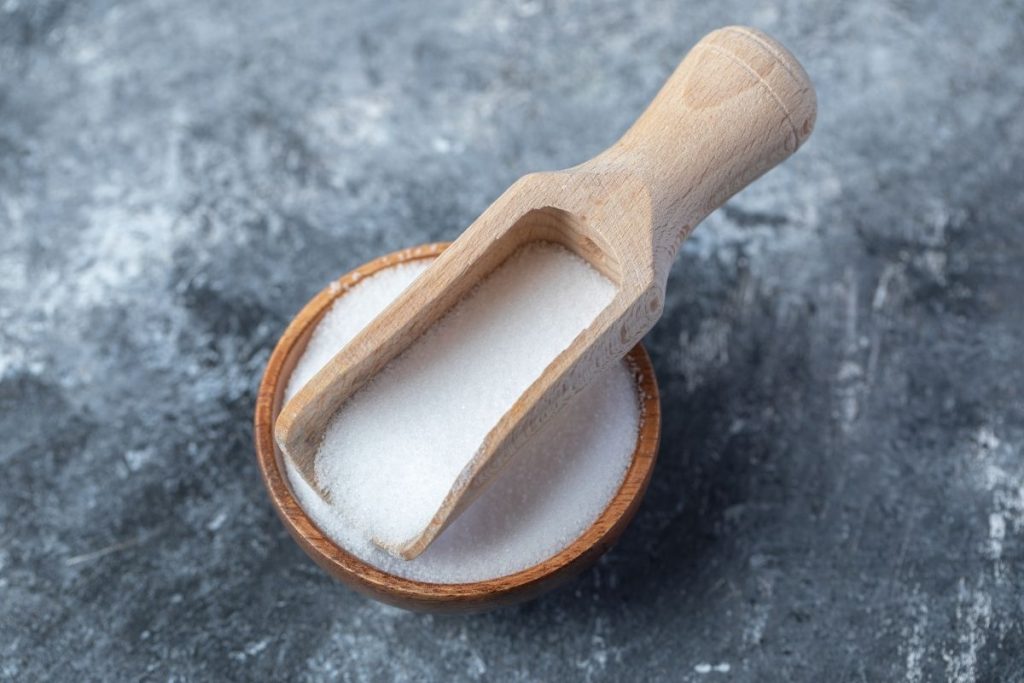 Não é só na comida: sal tem utilidades poderosas que todo mundo deveria conhecer