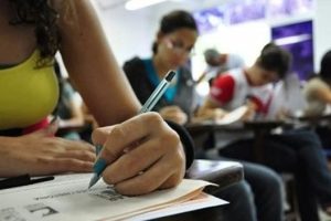 Concurso do MPGO com salário inicial de R$ 4.542,73 para ensino fundamental está com inscrições abertas