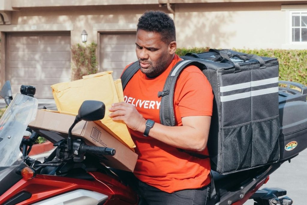Novas regras em 2026: motoboys e entregadores terão novo benefício a partir de 1º de abril