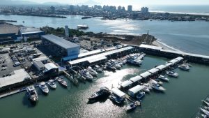 Itajaí anuncia shopping náutico de R$ 100 milhões integrado a marina, com hotel de luxo, restaurantes e projeto para o Guinness Book