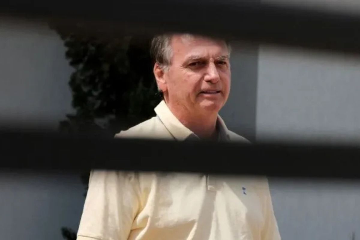 Rotina de Bolsonaro na Papudinha tem caminhada, médico todo dia e nenhum livro lido, aponta relatório