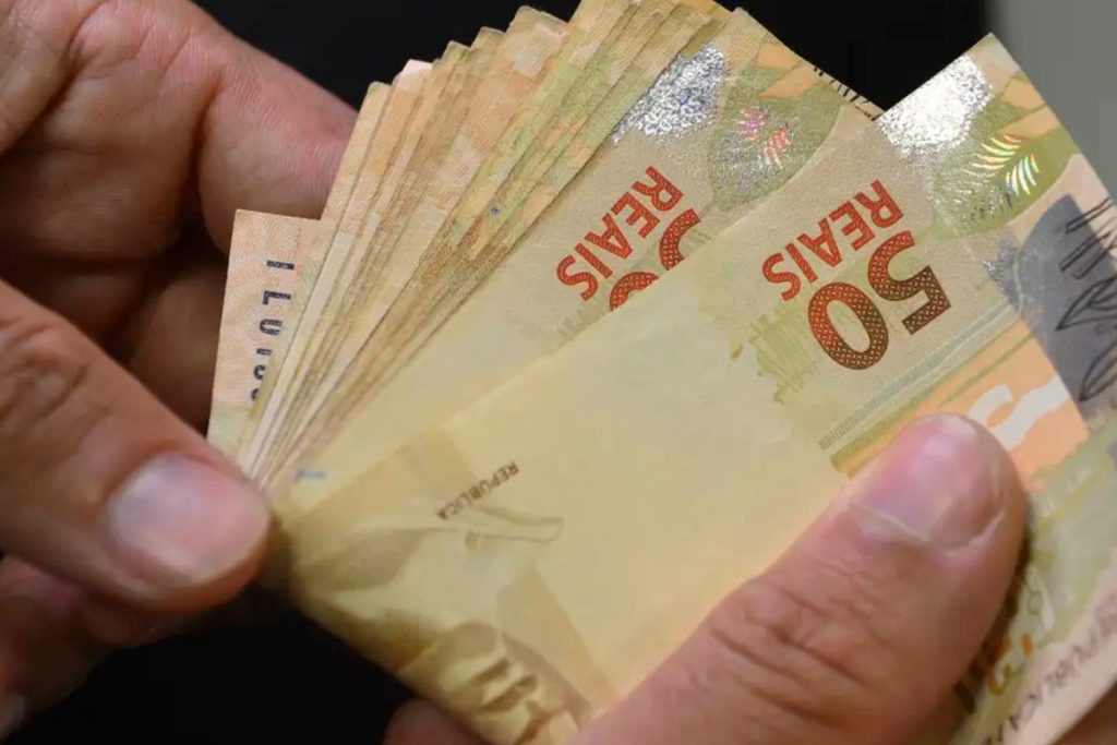 Profissão oferece salários de até R$ 35 mil