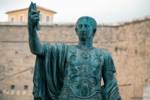 Júlio César usava esta técnica há 2.000 anos para tomar decisões melhores no dia a dia