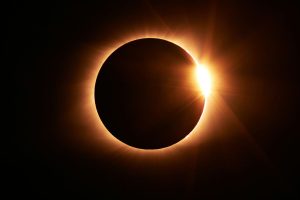 Está chegando o eclipse mais longo do século