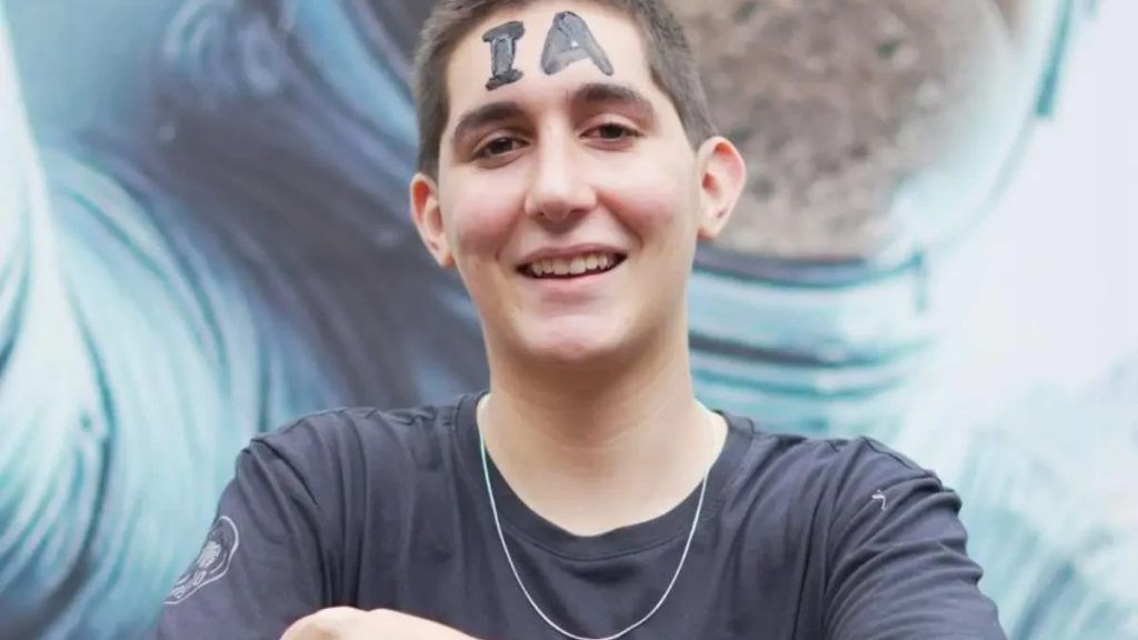 Jovem abre mão de vaga no curso de IA da UFG