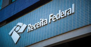 Receita Federal: confira o que vai ser monitorado nas contas bancárias em 2026