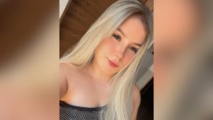 Jovem motociclista Rayssa Vitoria Borges da Cruz tinha 22 anos.