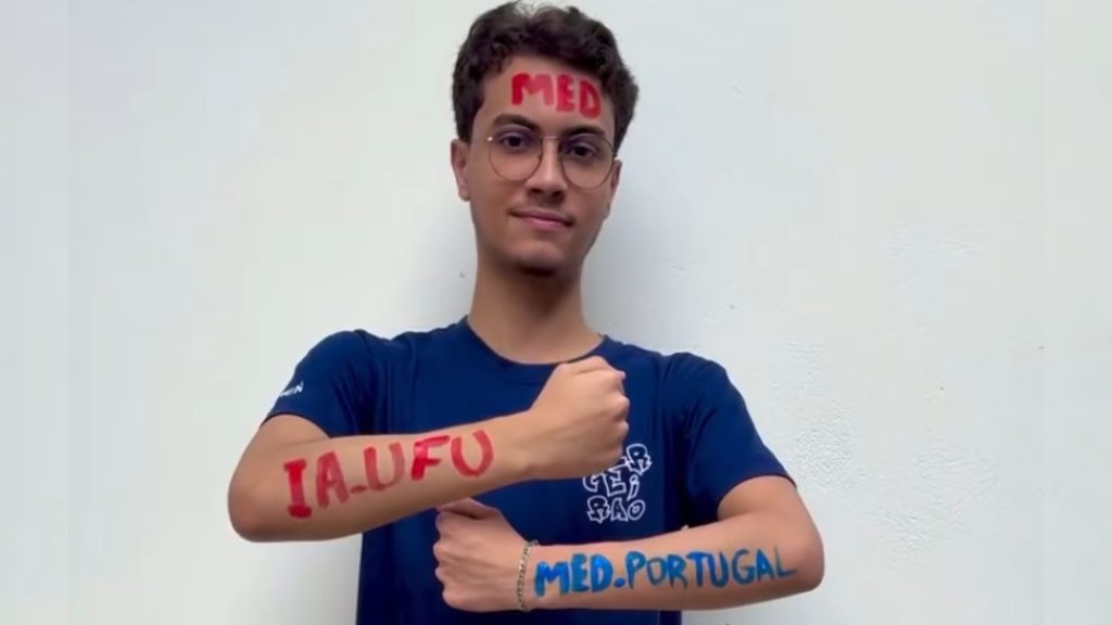 Estudante do Colégio Lúmen, Heitor Henrique foi aprovado para cursar IA na UFU e medicina em Portugal.