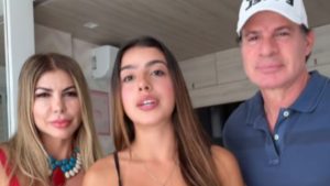 Cristiane e Túlio Maravilha explicaram por que preferem pagar uma faculdade particular para a filha, Tulianne