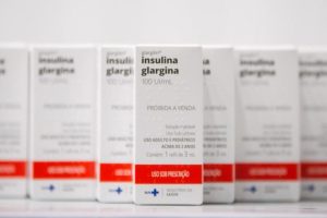 Idosos, crianças e jovens com diabetes serão os primeiros a receber novo medicamento pelo SUS